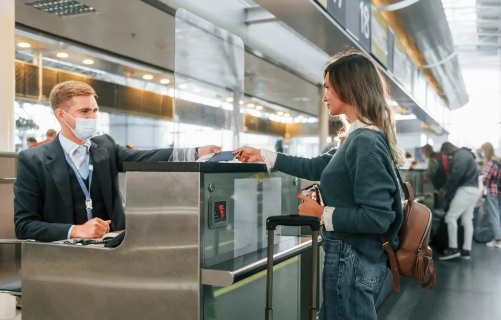 cuanto cuesta viajar a Dubái